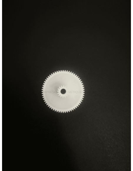 B852 IDLER GEAR B